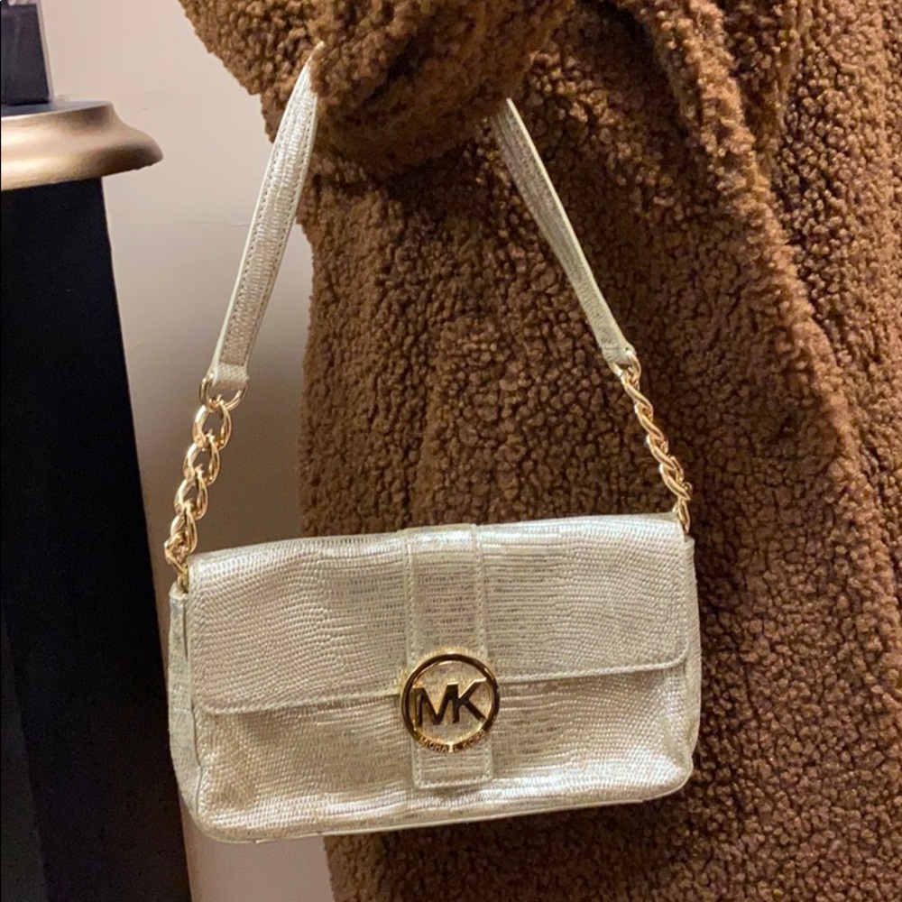 Michael Kors Fulton Medium Hand Bag